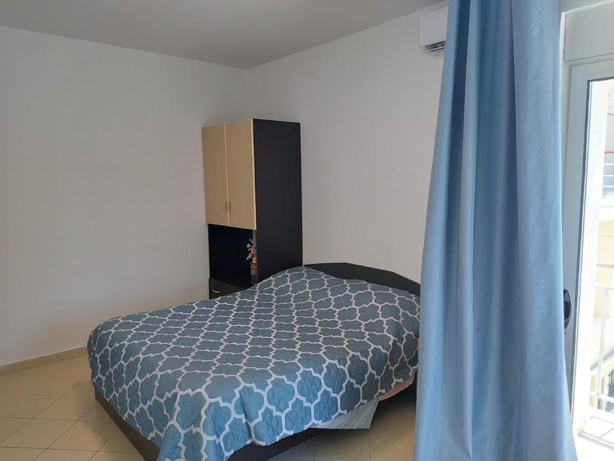 Golden Beach Apartments Durres Ngoại thất bức ảnh