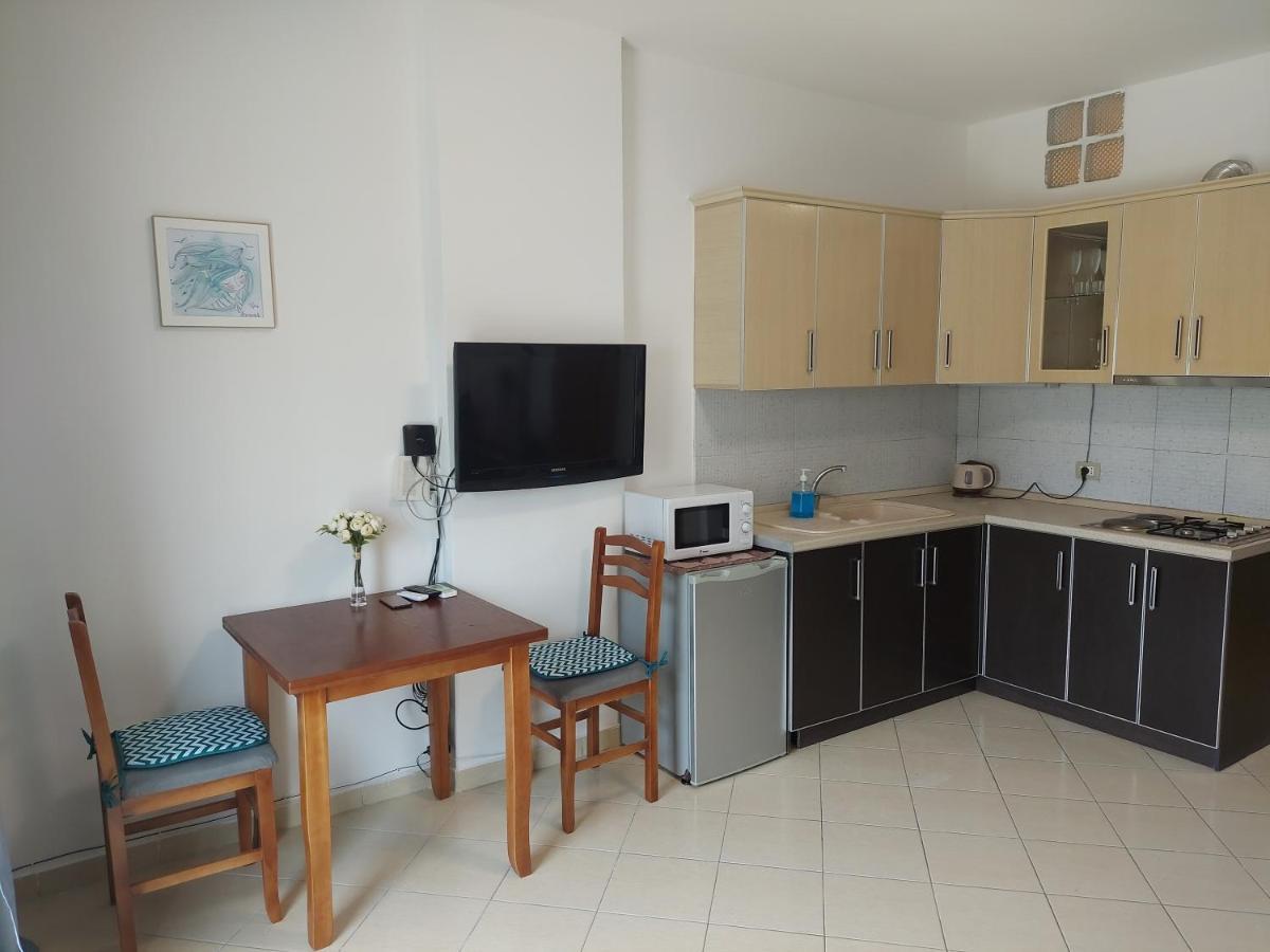 Golden Beach Apartments Durres Ngoại thất bức ảnh