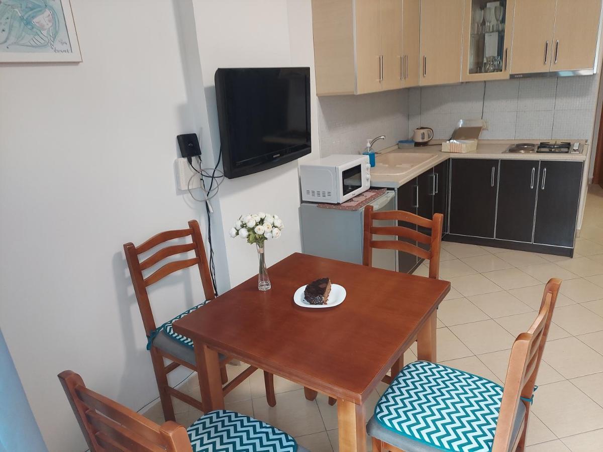 Golden Beach Apartments Durres Ngoại thất bức ảnh