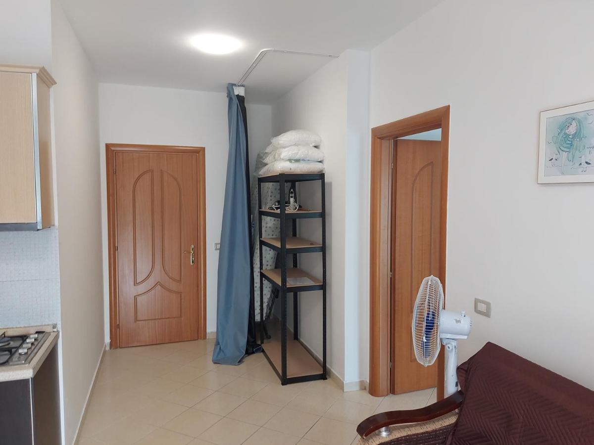 Golden Beach Apartments Durres Ngoại thất bức ảnh